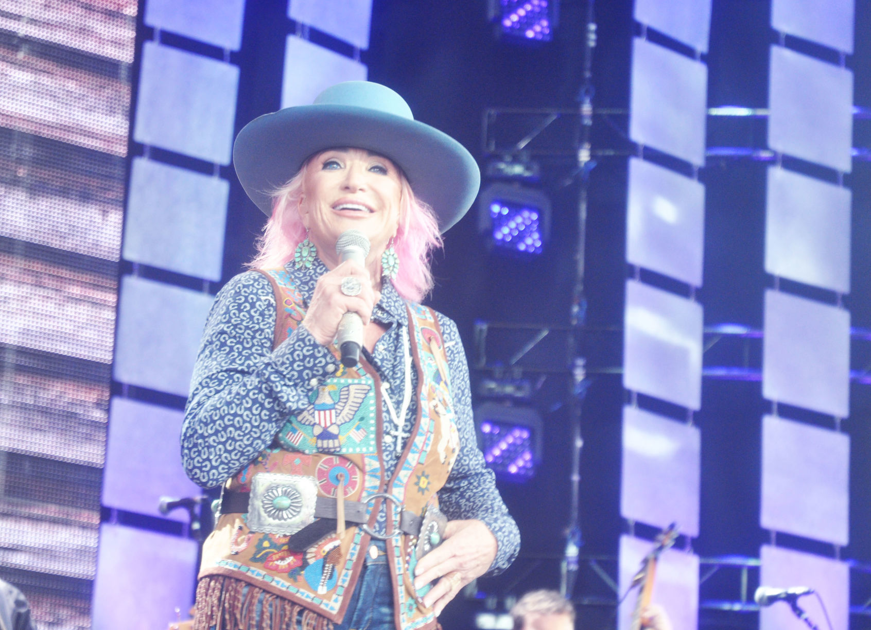 Farm Aid - 16